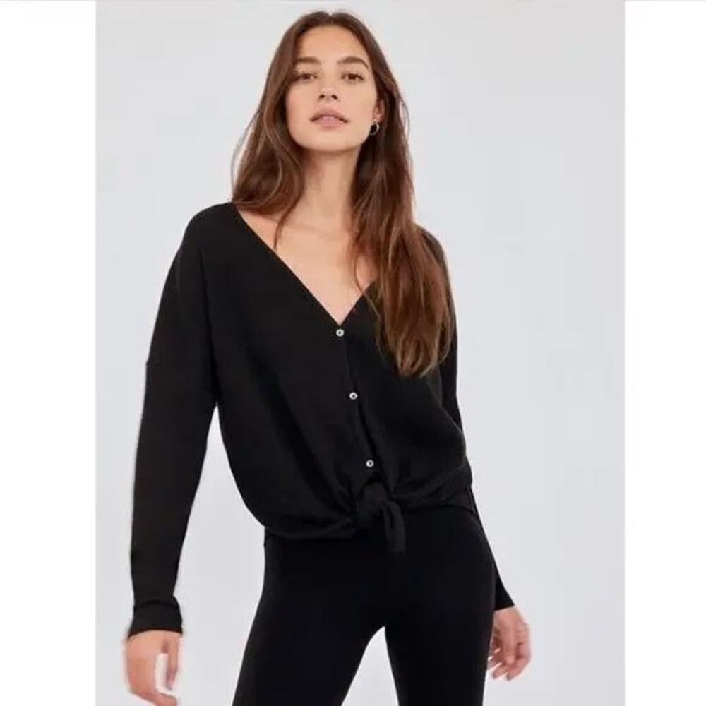 ARITZIA The Group Babaton Button Down Cotton Tie-Front Thermal Long Sleeve Top